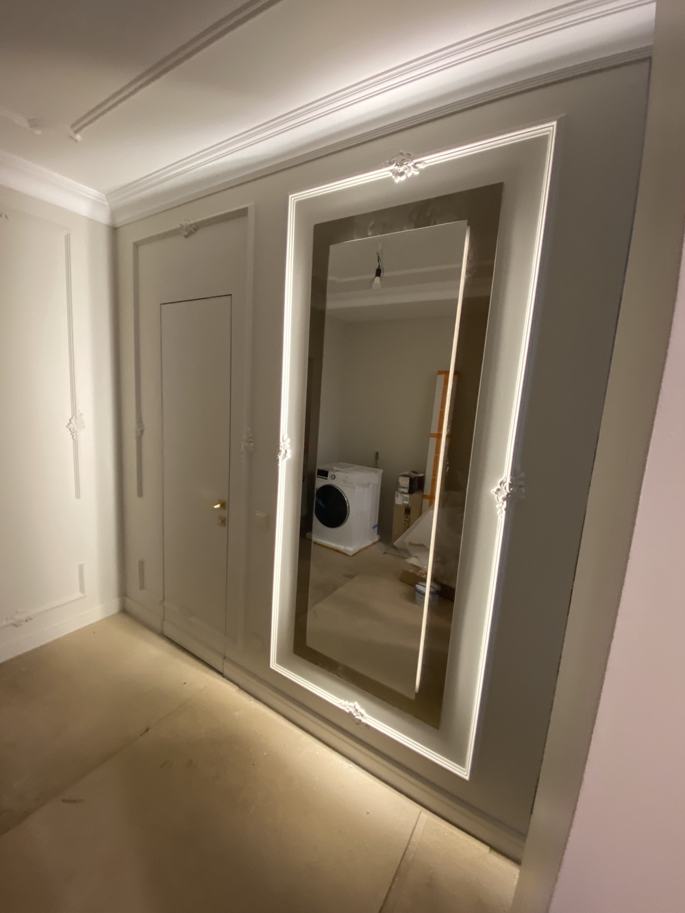 Изготовление зеркал любых размеров по индивидуальному проекту