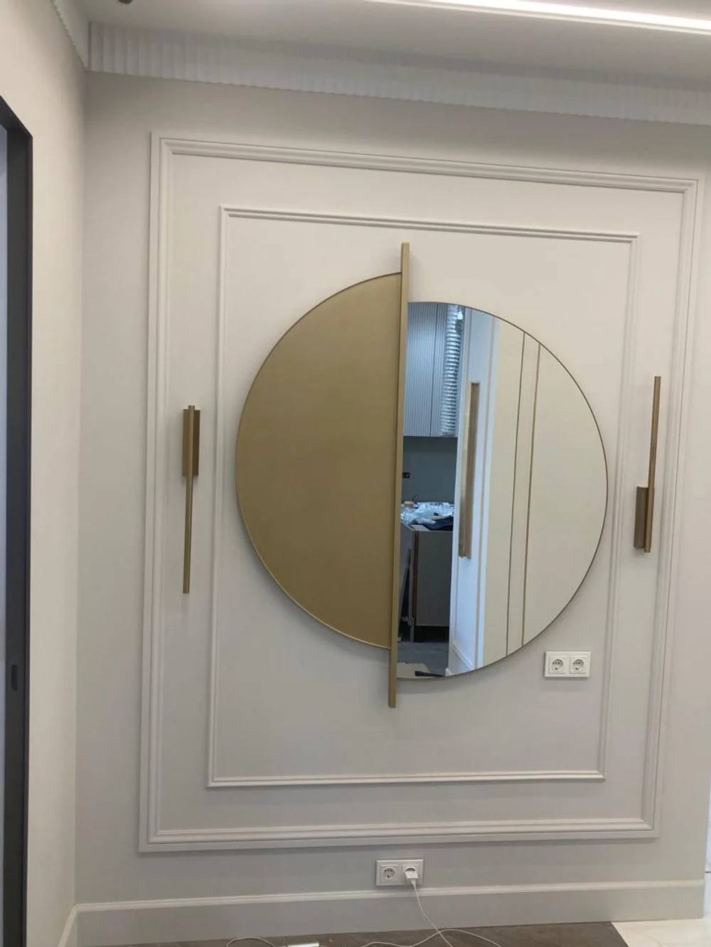 Изготовление зеркал любых размеров по индивидуальному проекту