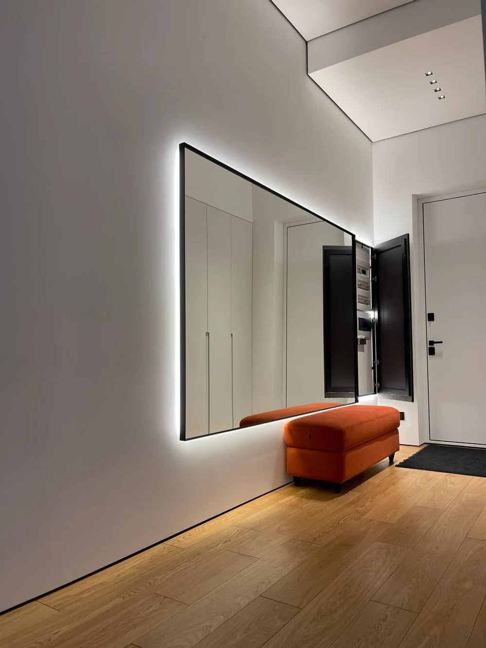 Изготовление зеркал любых размеров по индивидуальному проекту